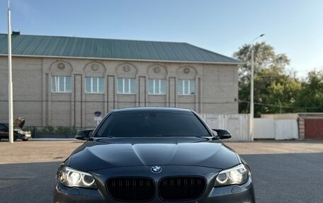 BMW 5 серия, 2015 год, 2 450 000 рублей, 2 фотография