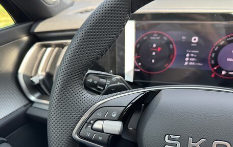 Skoda Kodiaq, 2025 год, 5 300 000 рублей, 18 фотография