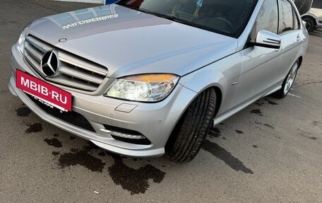 Mercedes-Benz C-Класс, 2011 год, 1 500 000 рублей, 3 фотография