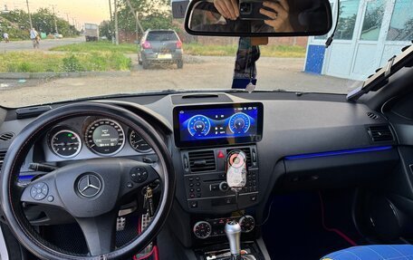 Mercedes-Benz C-Класс, 2011 год, 1 500 000 рублей, 12 фотография