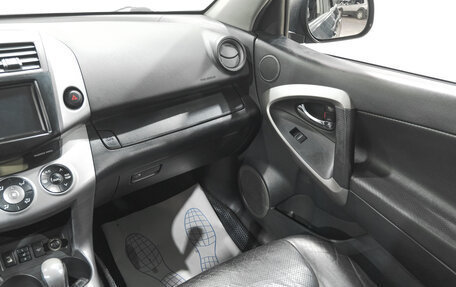 Toyota RAV4, 2006 год, 1 199 000 рублей, 12 фотография