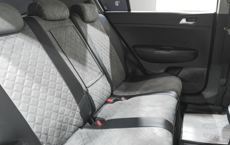 KIA Sportage IV рестайлинг, 2019 год, 2 099 000 рублей, 26 фотография