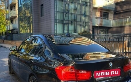 BMW 3 серия, 2011 год, 1 500 000 рублей, 4 фотография