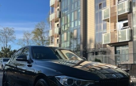 BMW 3 серия, 2011 год, 1 500 000 рублей, 15 фотография
