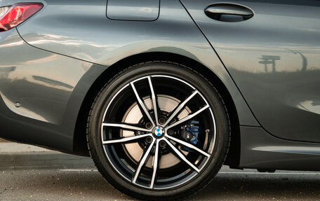 BMW 3 серия, 2019 год, 4 100 000 рублей, 14 фотография