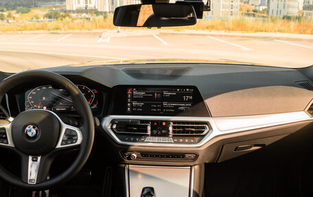BMW 3 серия, 2019 год, 4 100 000 рублей, 15 фотография