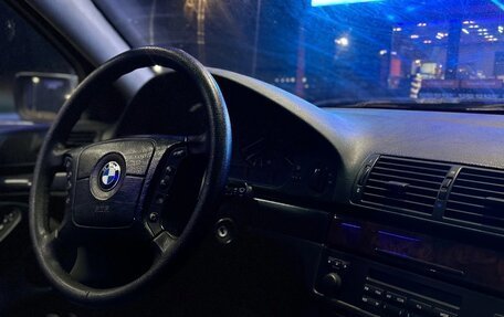 BMW 5 серия, 1999 год, 378 000 рублей, 2 фотография