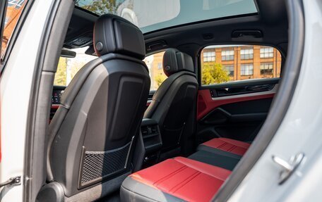 Porsche Cayenne III, 2025 год, 17 850 000 рублей, 27 фотография