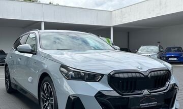 BMW 5 серия, 2024 год, 6 240 000 рублей, 3 фотография