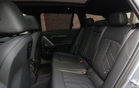 BMW 5 серия, 2024 год, 6 655 000 рублей, 11 фотография