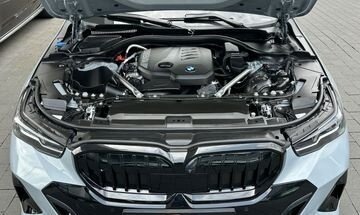 BMW 5 серия, 2024 год, 6 240 000 рублей, 16 фотография