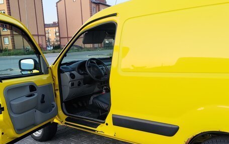 Renault Kangoo II рестайлинг, 2005 год, 570 000 рублей, 2 фотография