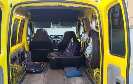 Renault Kangoo II рестайлинг, 2005 год, 570 000 рублей, 12 фотография