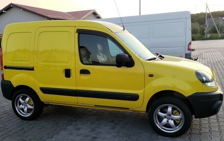 Renault Kangoo II рестайлинг, 2005 год, 570 000 рублей, 16 фотография
