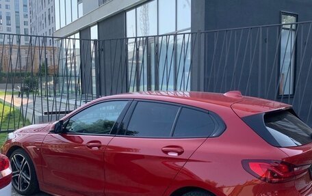 BMW 1 серия, 2019 год, 2 250 000 рублей, 4 фотография