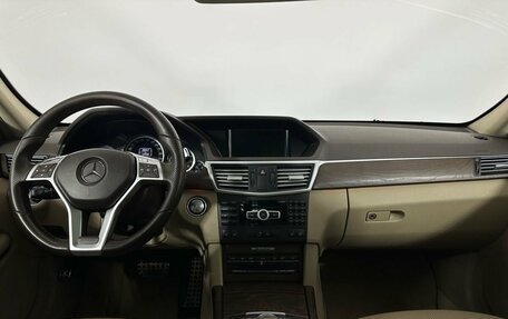 Mercedes-Benz E-Класс, 2011 год, 1 650 000 рублей, 7 фотография