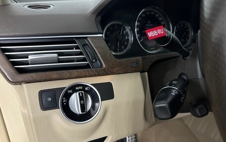 Mercedes-Benz E-Класс, 2011 год, 1 650 000 рублей, 9 фотография