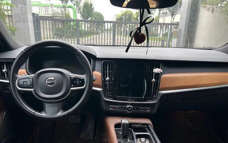 Volvo S90 II рестайлинг, 2021 год, 2 430 111 рублей, 8 фотография