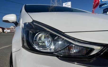 Toyota Prius Alpha I (ZVW40/41), 2021 год, 1 670 000 рублей, 8 фотография