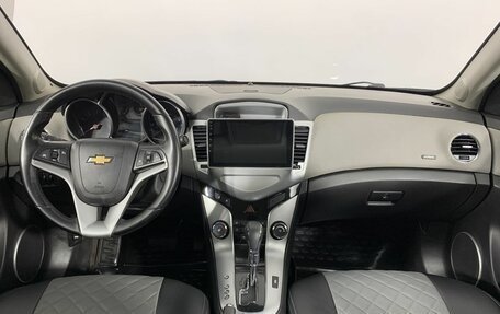 Chevrolet Cruze II, 2012 год, 669 000 рублей, 7 фотография