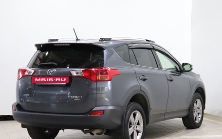 Toyota RAV4, 2015 год, 1 980 000 рублей, 5 фотография