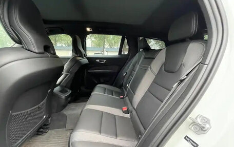 Volvo V60 II, 2021 год, 3 100 111 рублей, 13 фотография