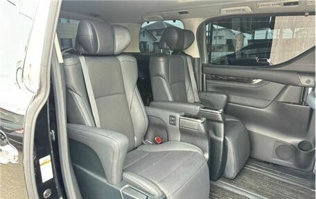 Toyota Alphard III, 2021 год, 3 440 000 рублей, 21 фотография