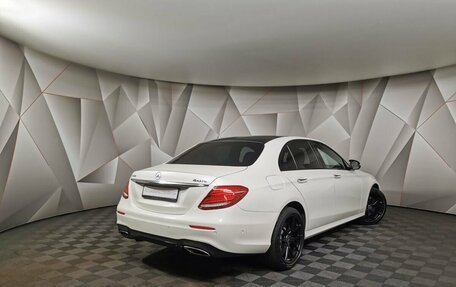 Mercedes-Benz E-Класс, 2018 год, 3 395 000 рублей, 2 фотография