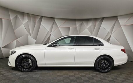 Mercedes-Benz E-Класс, 2018 год, 3 395 000 рублей, 5 фотография