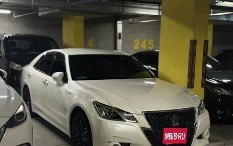Toyota Crown, 2015 год, 2 749 000 рублей, 14 фотография