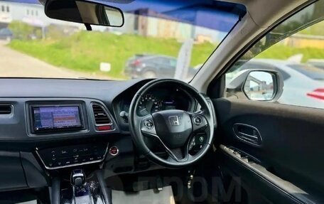 Honda Vezel, 2014 год, 1 065 000 рублей, 16 фотография