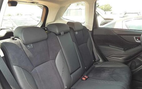 Subaru Forester, 2022 год, 2 190 000 рублей, 4 фотография