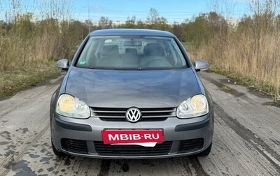 Volkswagen Golf V, 2004 год, 400 000 рублей, 1 фотография