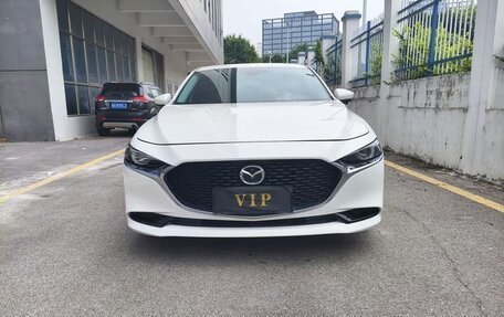 Mazda 3, 2021 год, 1 720 000 рублей, 2 фотография