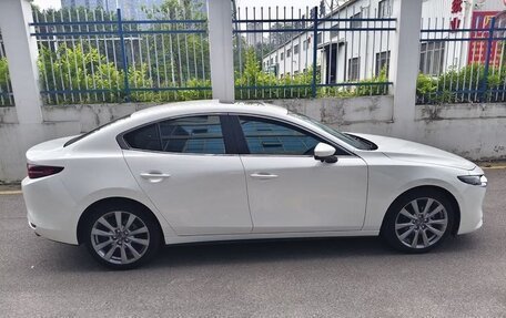 Mazda 3, 2021 год, 1 720 000 рублей, 4 фотография