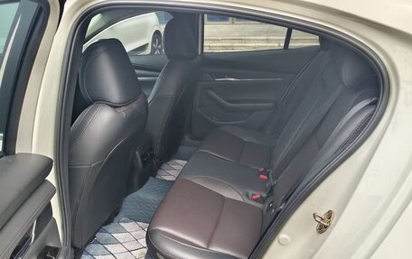 Mazda 3, 2021 год, 1 720 000 рублей, 14 фотография