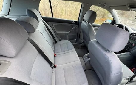 Volkswagen Golf V, 2004 год, 400 000 рублей, 7 фотография