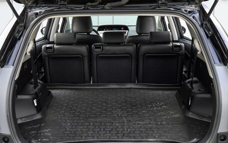 Toyota Prius v (+) I (ZVW40/41) рестайлинг, 2019 год, 2 480 000 рублей, 20 фотография
