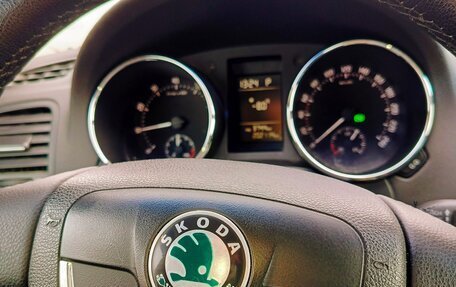 Skoda Yeti I рестайлинг, 2013 год, 800 000 рублей, 4 фотография