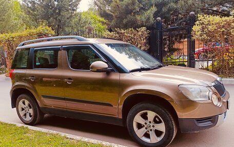 Skoda Yeti I рестайлинг, 2013 год, 800 000 рублей, 2 фотография