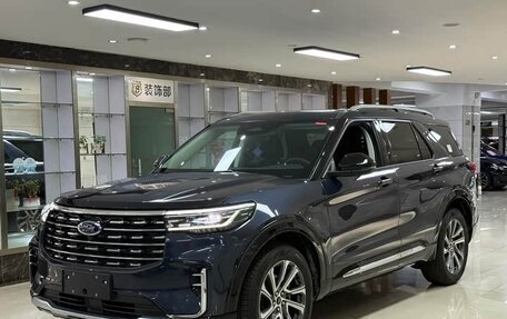 Ford Explorer VI, 2024 год, 4 750 000 рублей, 3 фотография