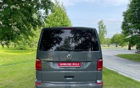 Volkswagen Caravelle T6 рестайлинг, 2019 год, 3 900 000 рублей, 6 фотография