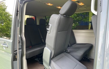Volkswagen Caravelle T6 рестайлинг, 2019 год, 3 900 000 рублей, 18 фотография