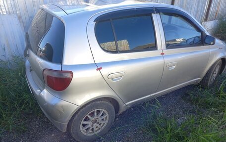 Toyota Vitz, 1999 год, 140 000 рублей, 3 фотография