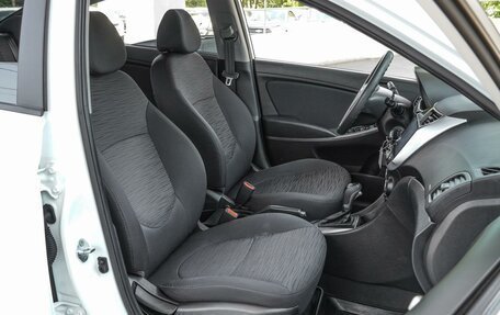 Hyundai Solaris II рестайлинг, 2015 год, 1 100 000 рублей, 8 фотография