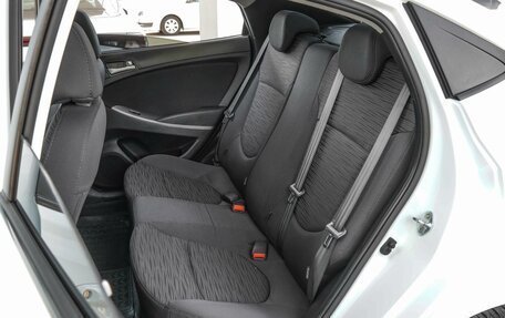 Hyundai Solaris II рестайлинг, 2015 год, 1 100 000 рублей, 9 фотография