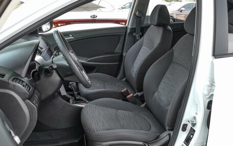 Hyundai Solaris II рестайлинг, 2015 год, 1 100 000 рублей, 10 фотография