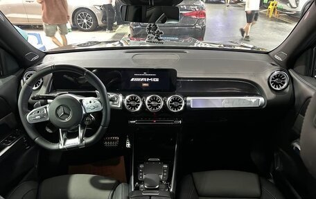Mercedes-Benz GLB AMG, 2022 год, 3 699 000 рублей, 10 фотография