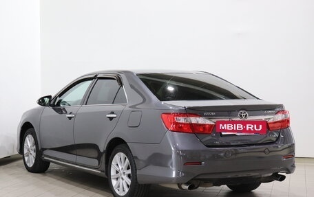 Toyota Camry, 2012 год, 1 540 000 рублей, 7 фотография