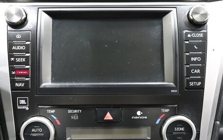 Toyota Camry, 2012 год, 1 540 000 рублей, 16 фотография